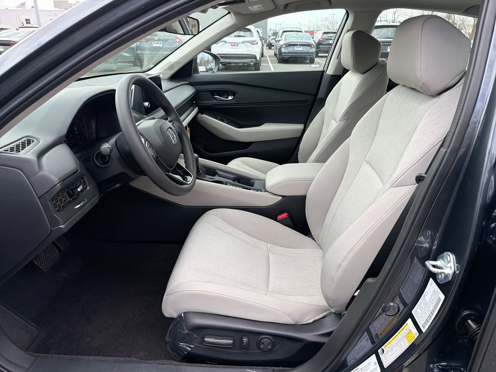 Thumbnail: 2026 Honda Accord - 9