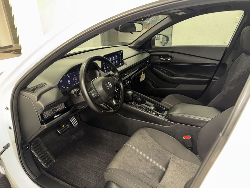 Thumbnail: 2024 Honda Accord - 8