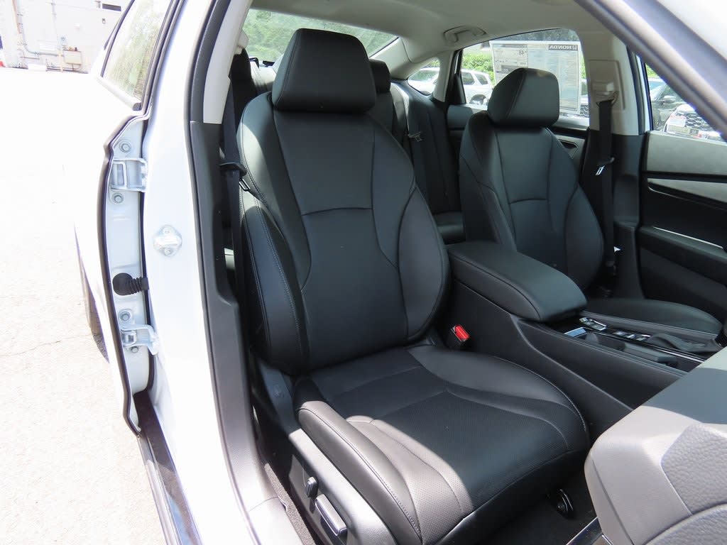 2025 Honda Accord EX-L 12
