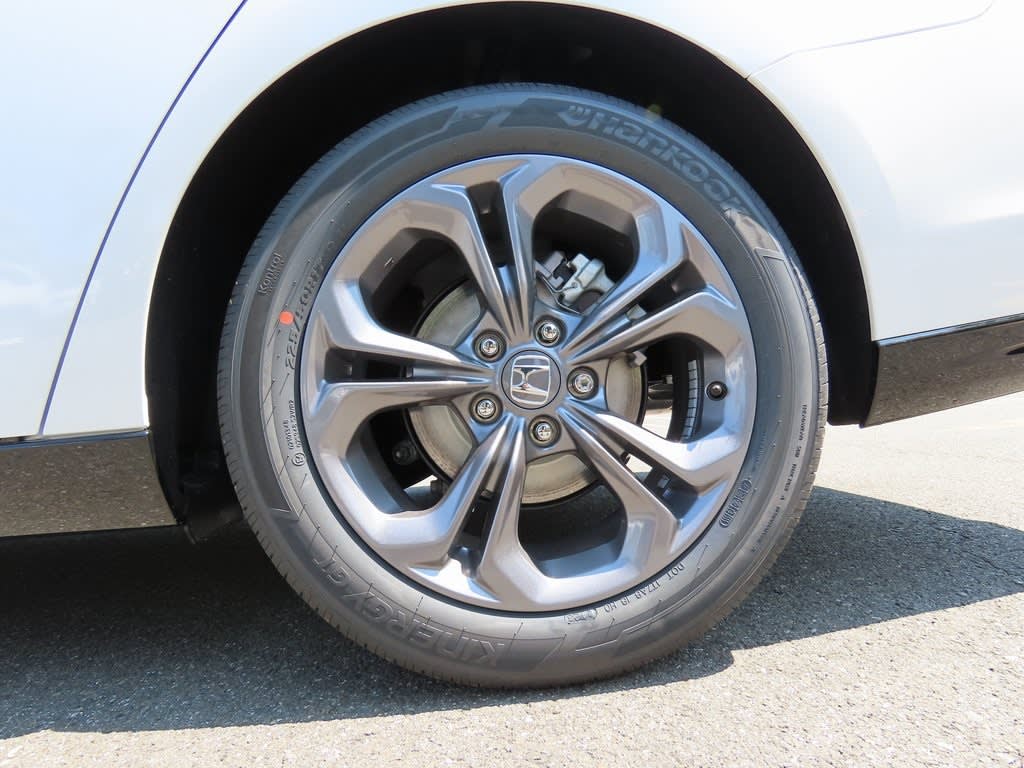 2025 Honda Accord EX-L 8