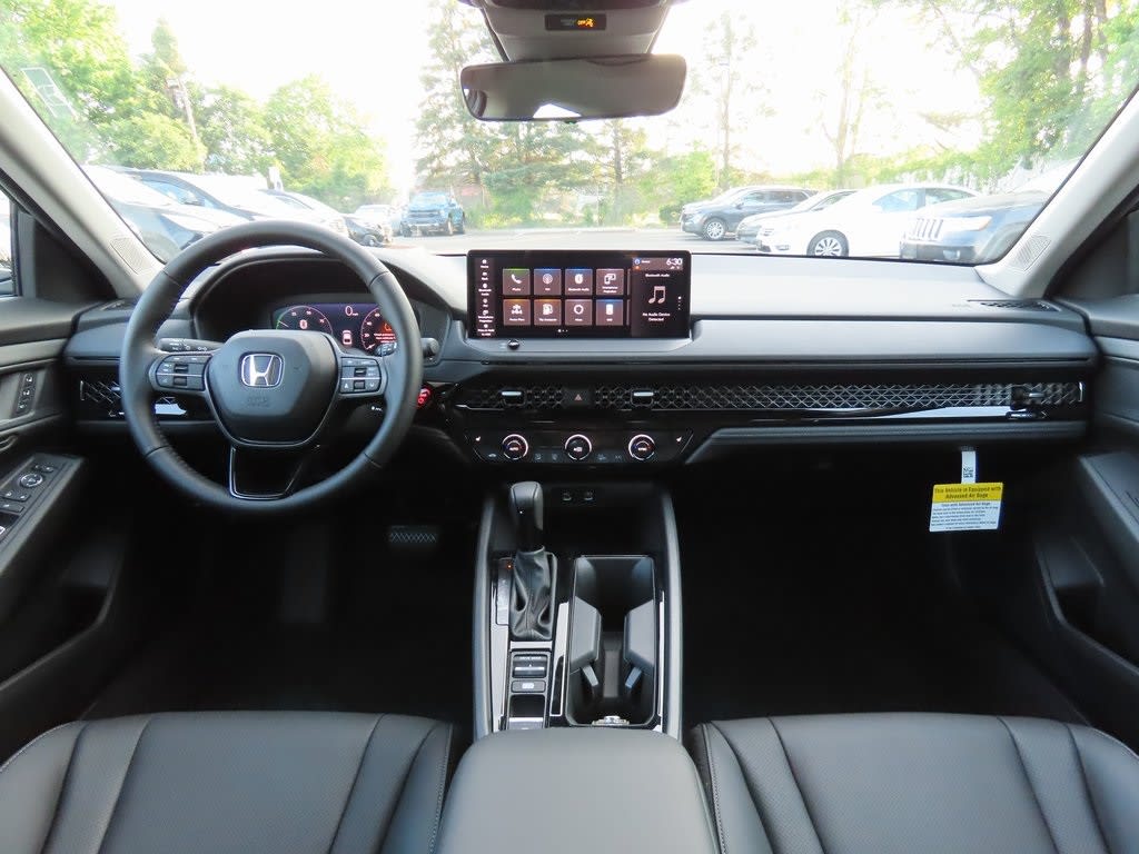 Thumbnail: 2025 Honda Accord - 10