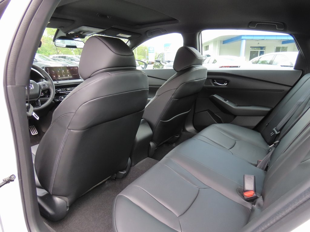 Thumbnail: 2025 Honda Accord - 19