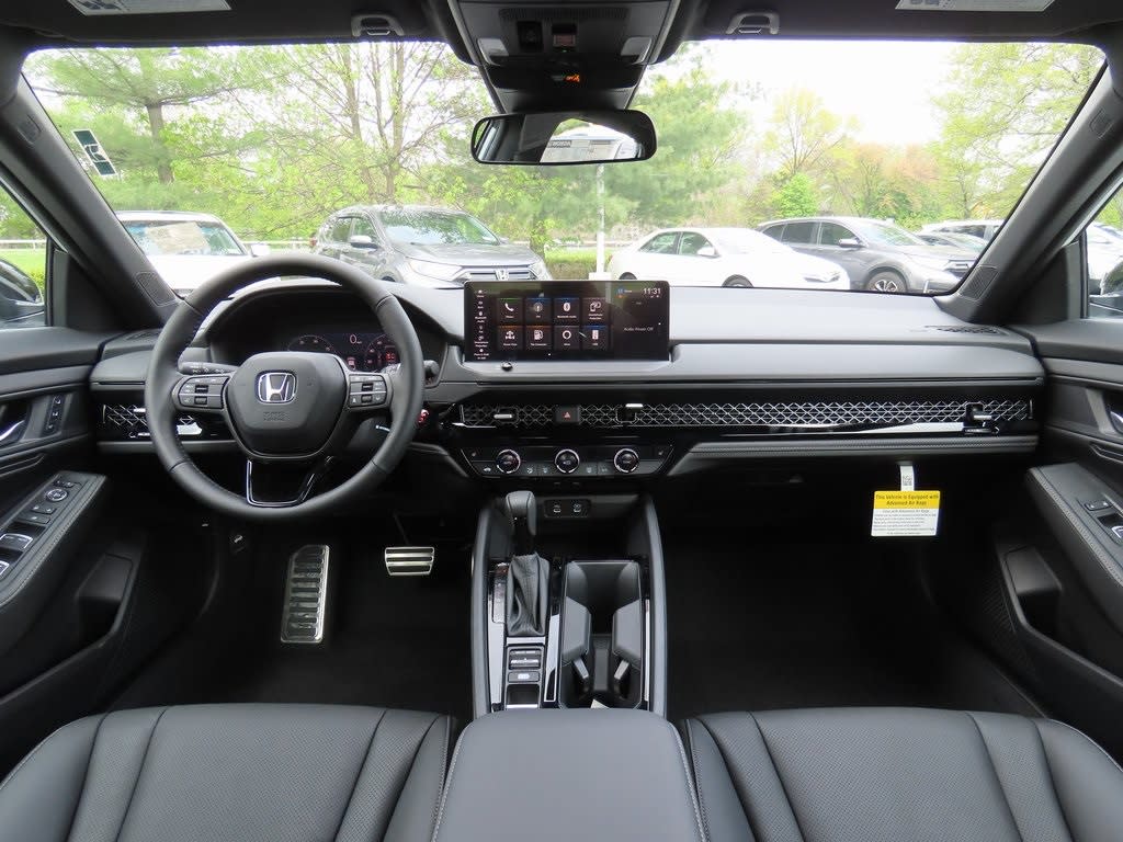 Thumbnail: 2025 Honda Accord - 10