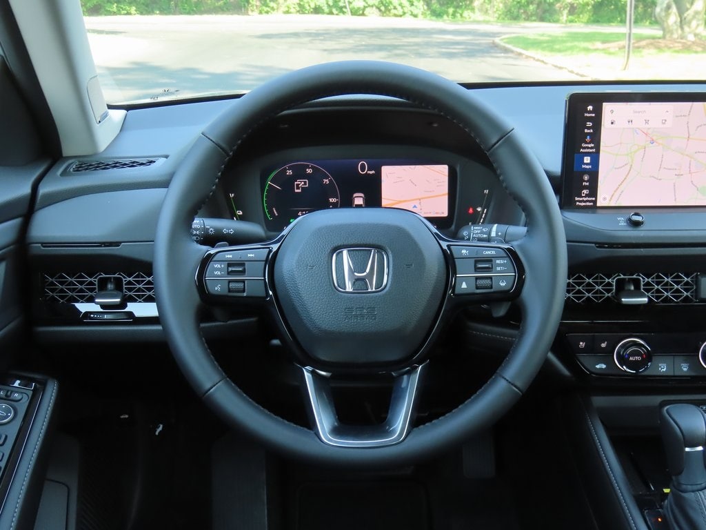 2025 Honda Accord Touring 14