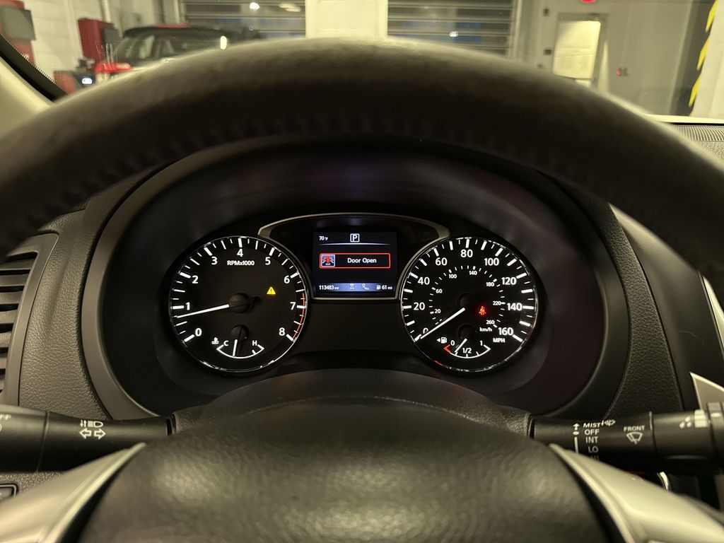 Thumbnail: 2016 Nissan Altima - 36