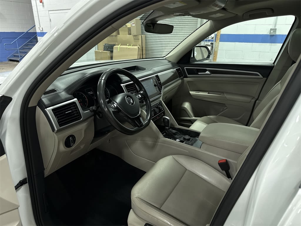 Thumbnail: 2018 Volkswagen Atlas - 9
