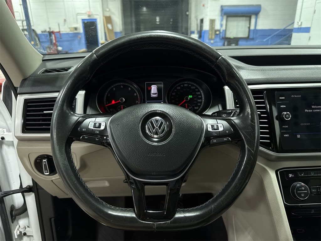 Thumbnail: 2018 Volkswagen Atlas - 2
