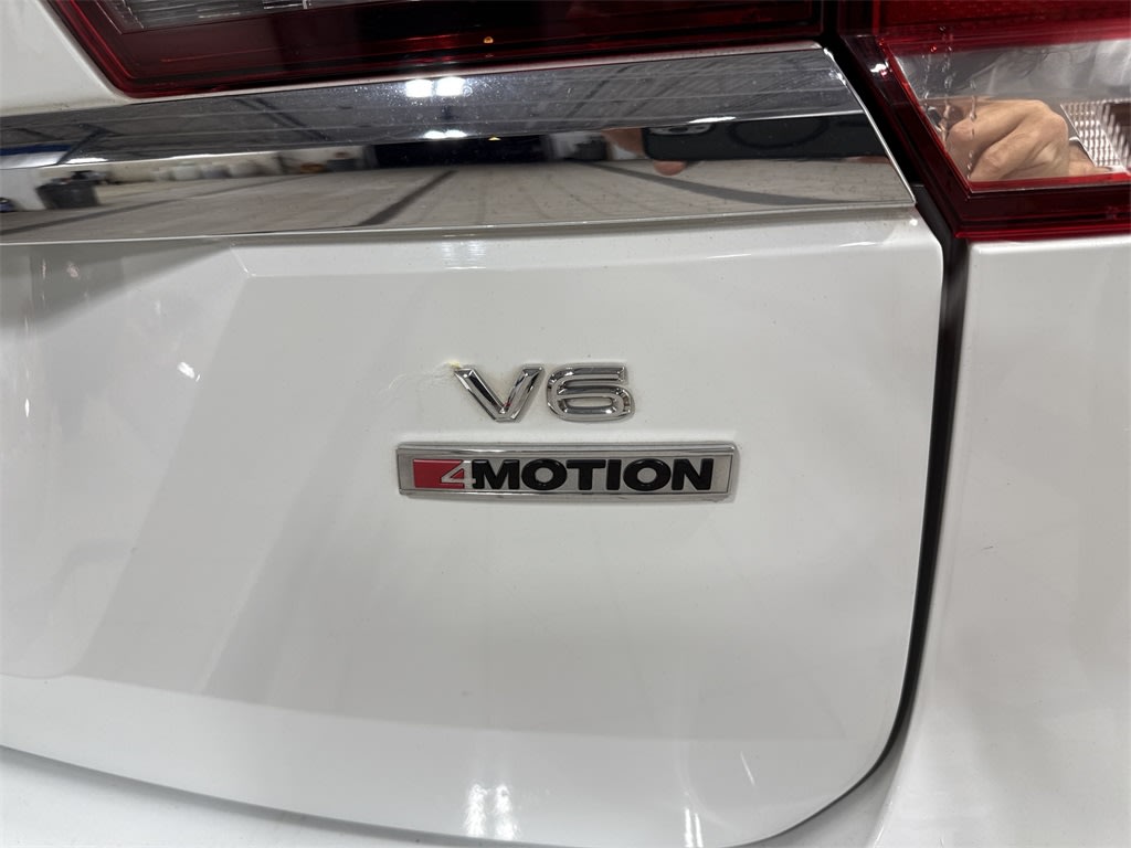 Thumbnail: 2018 Volkswagen Atlas - 32