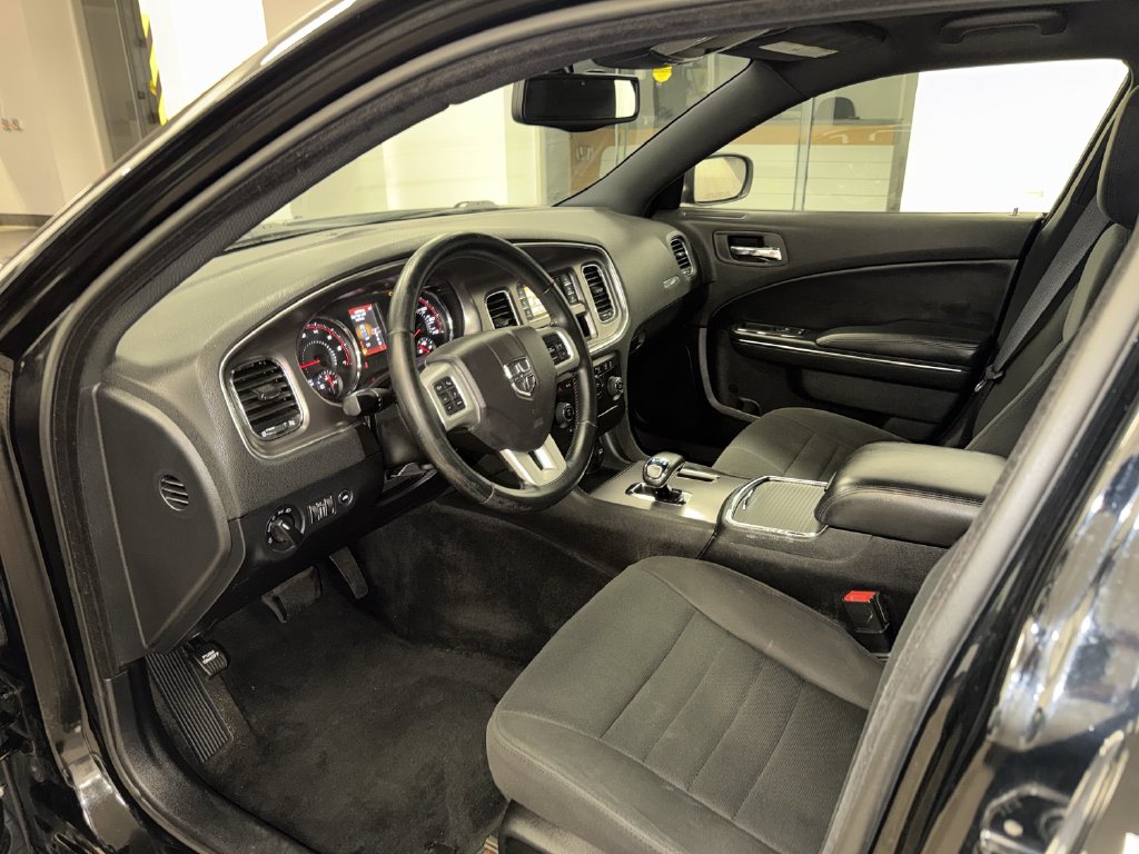 Thumbnail: 2014 Dodge Charger - 26