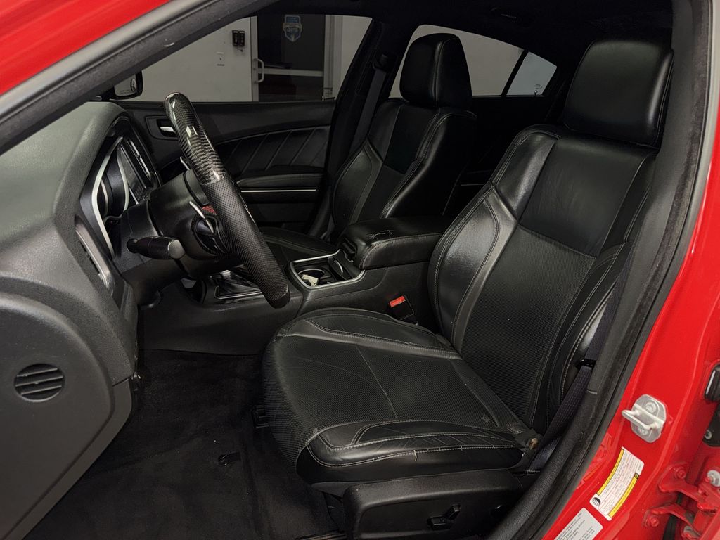 Thumbnail: 2016 Dodge Charger - 8