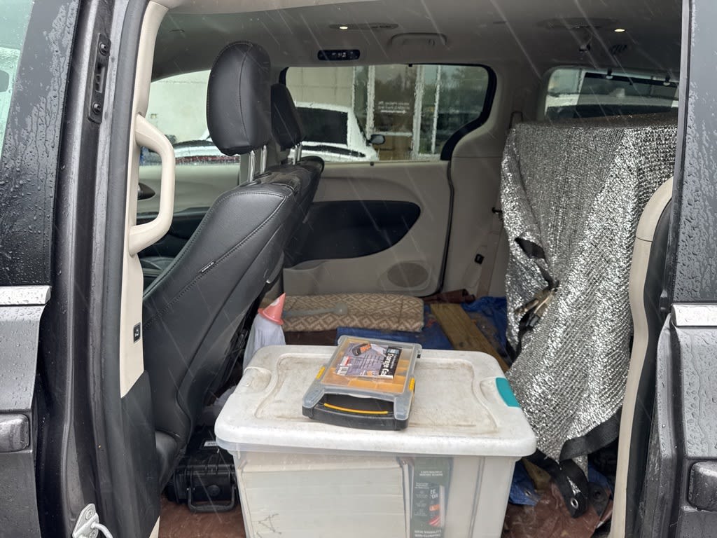 Thumbnail: 2017 Chrysler Pacifica - 20