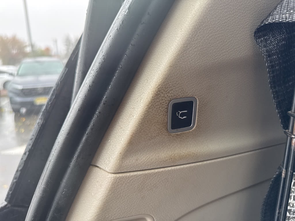 Thumbnail: 2017 Chrysler Pacifica - 22