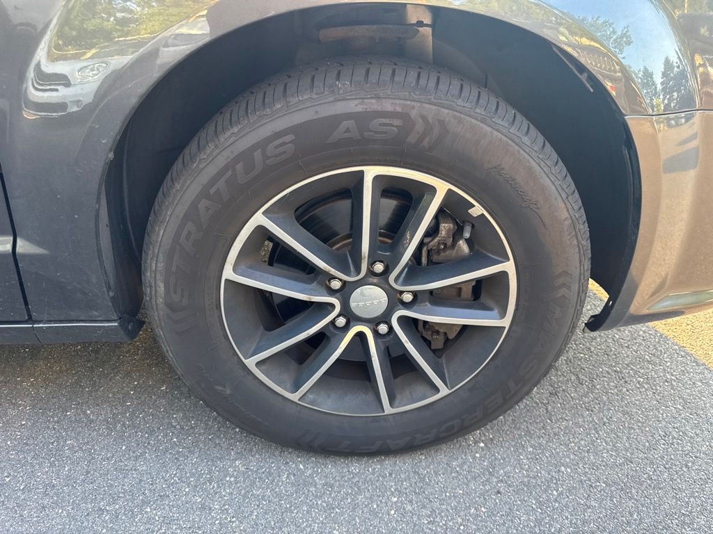 Thumbnail: 2018 Dodge Grand Caravan - 26