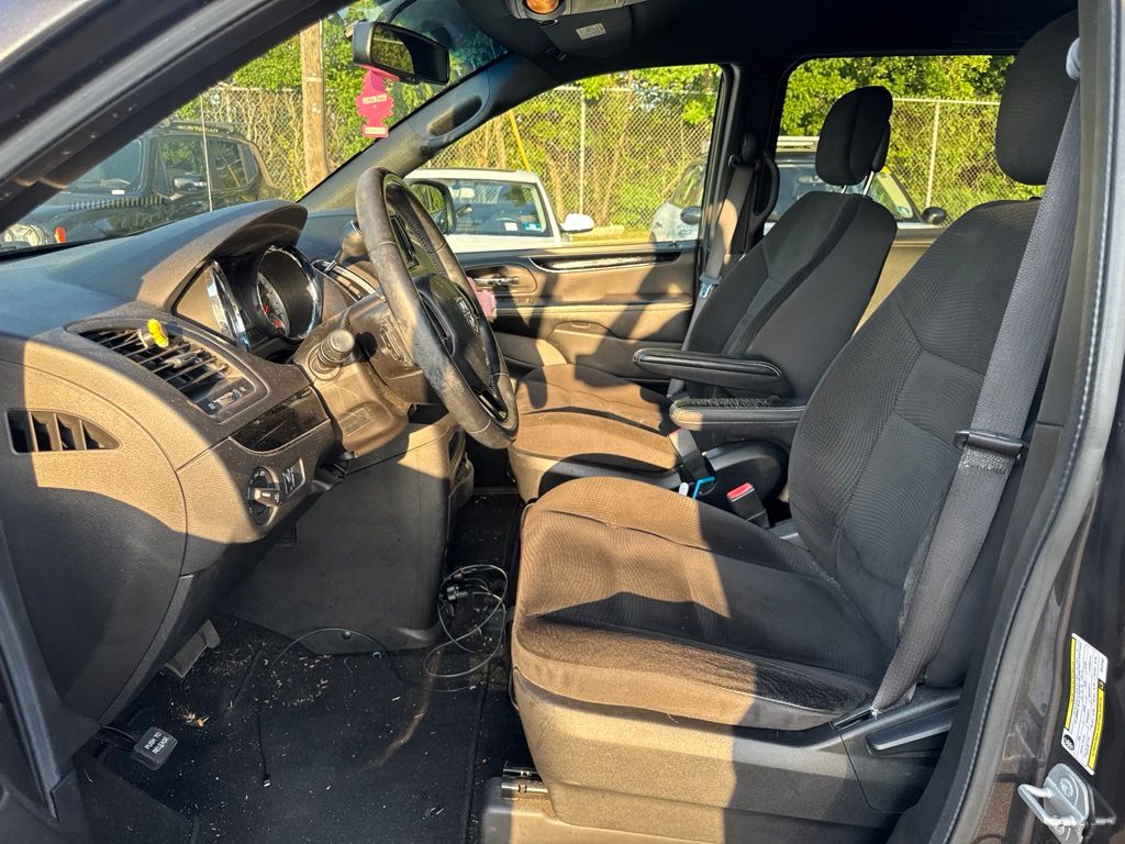 Thumbnail: 2018 Dodge Grand Caravan - 11