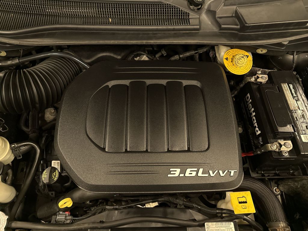 Thumbnail: 2018 Dodge Grand Caravan - 7