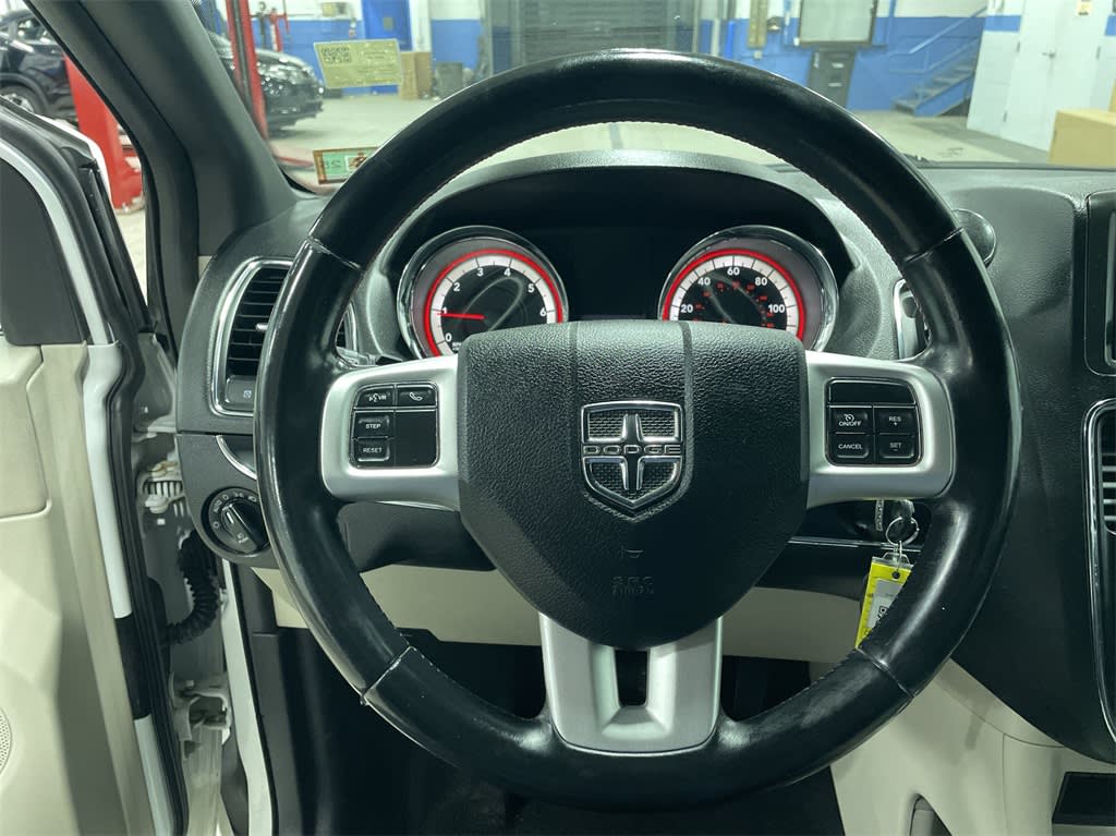 2018 Dodge Grand Caravan SXT 2