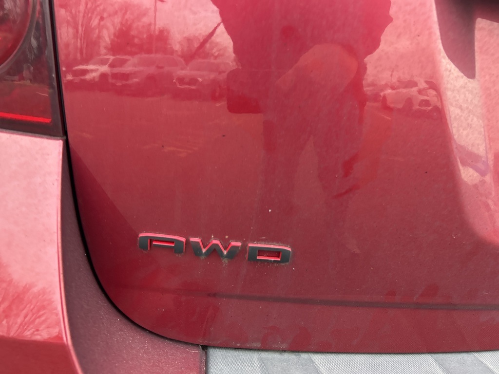 Thumbnail: 2011 Chevrolet Equinox - 23