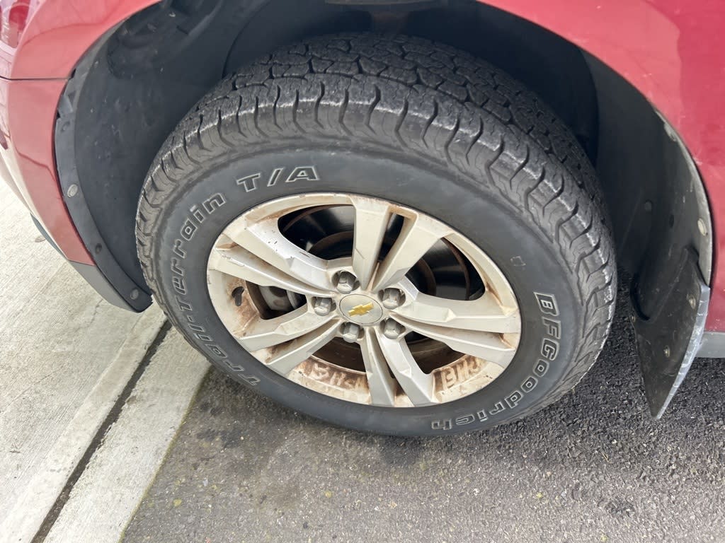 Thumbnail: 2011 Chevrolet Equinox - 25