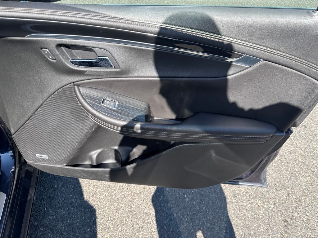 Thumbnail: 2018 Chevrolet Impala - 23