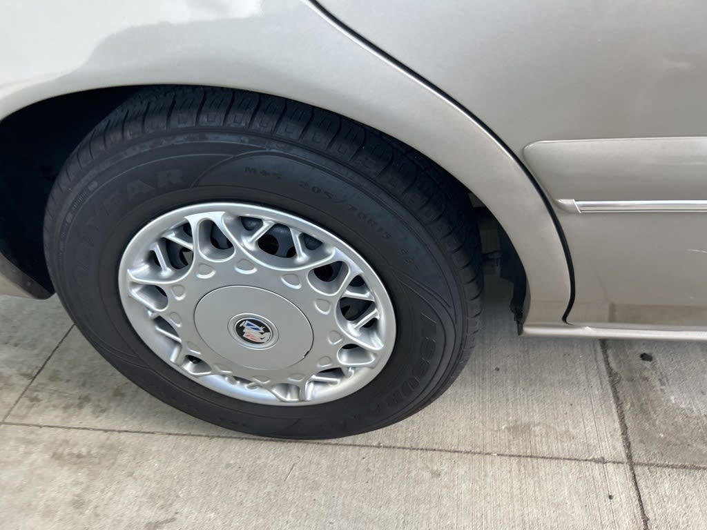 Thumbnail: 1999 Buick Century - 12