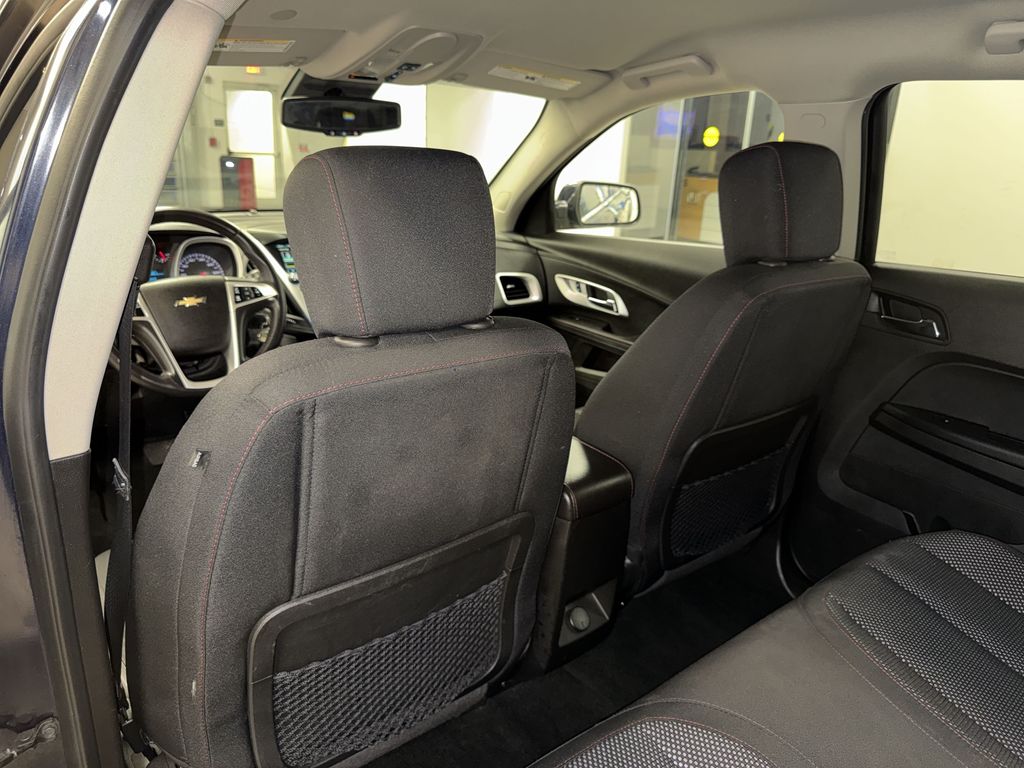 Thumbnail: 2015 Chevrolet Equinox - 28
