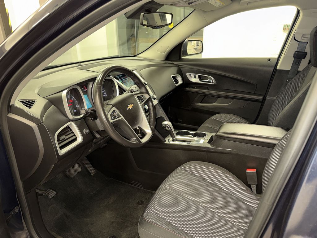 Thumbnail: 2015 Chevrolet Equinox - 29