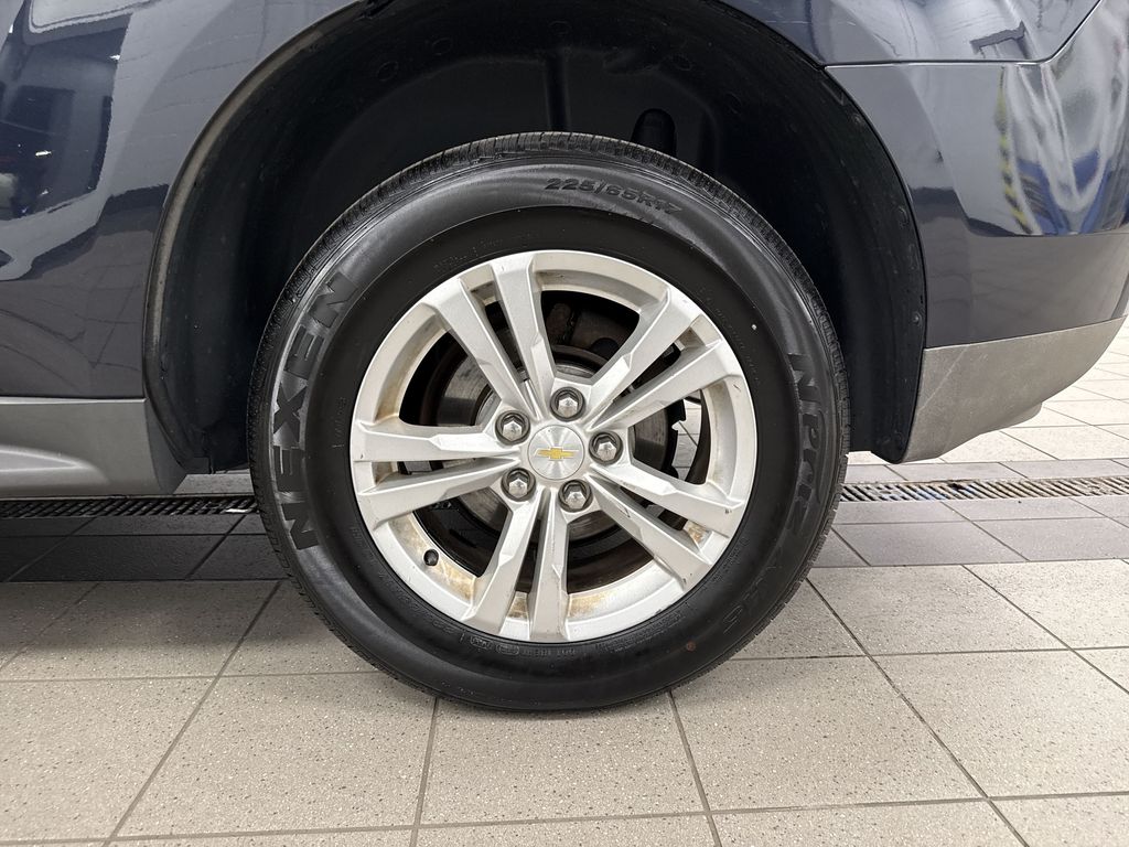 Thumbnail: 2015 Chevrolet Equinox - 7