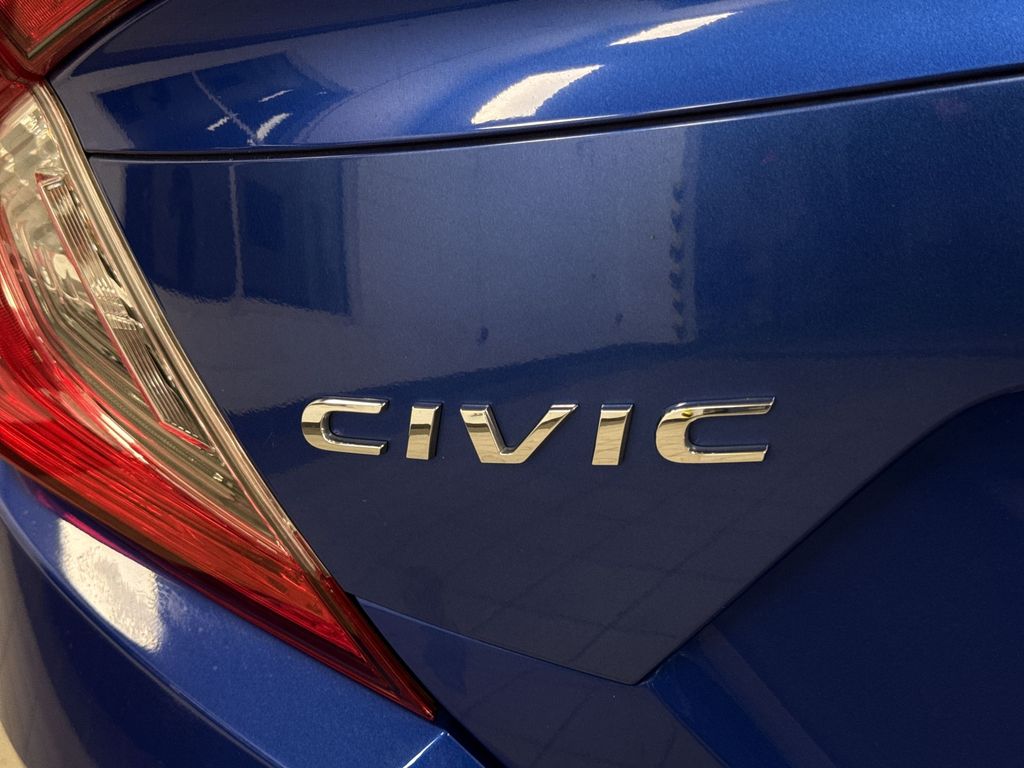 Thumbnail: 2017 Honda Civic - 26