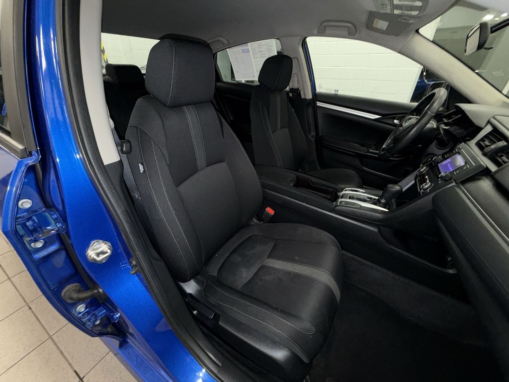 Thumbnail: 2017 Honda Civic - 10