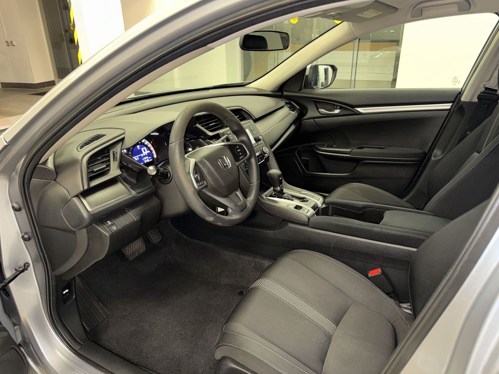 Thumbnail: 2016 Honda Civic - 8