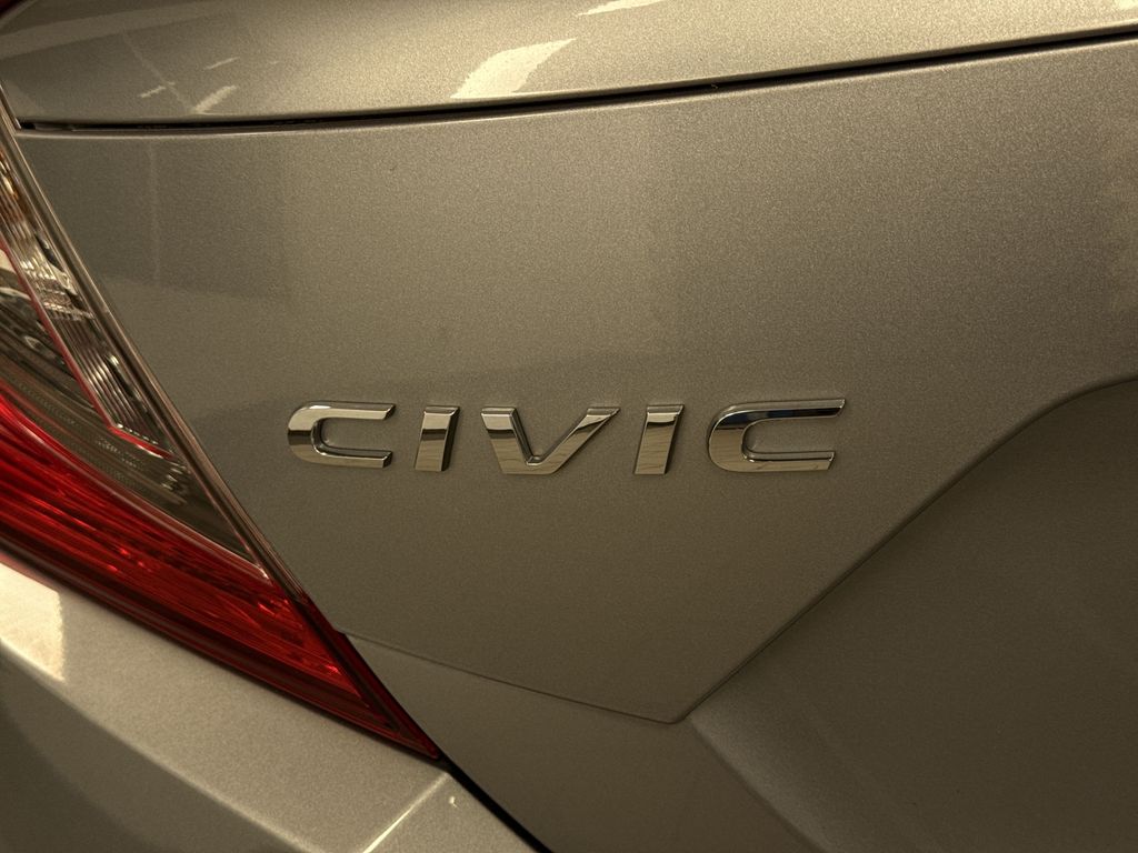 Thumbnail: 2016 Honda Civic - 5