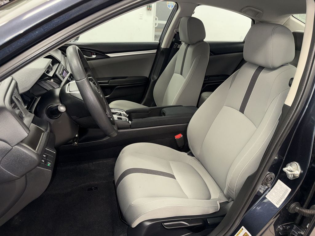 Thumbnail: 2019 Honda Civic - 9