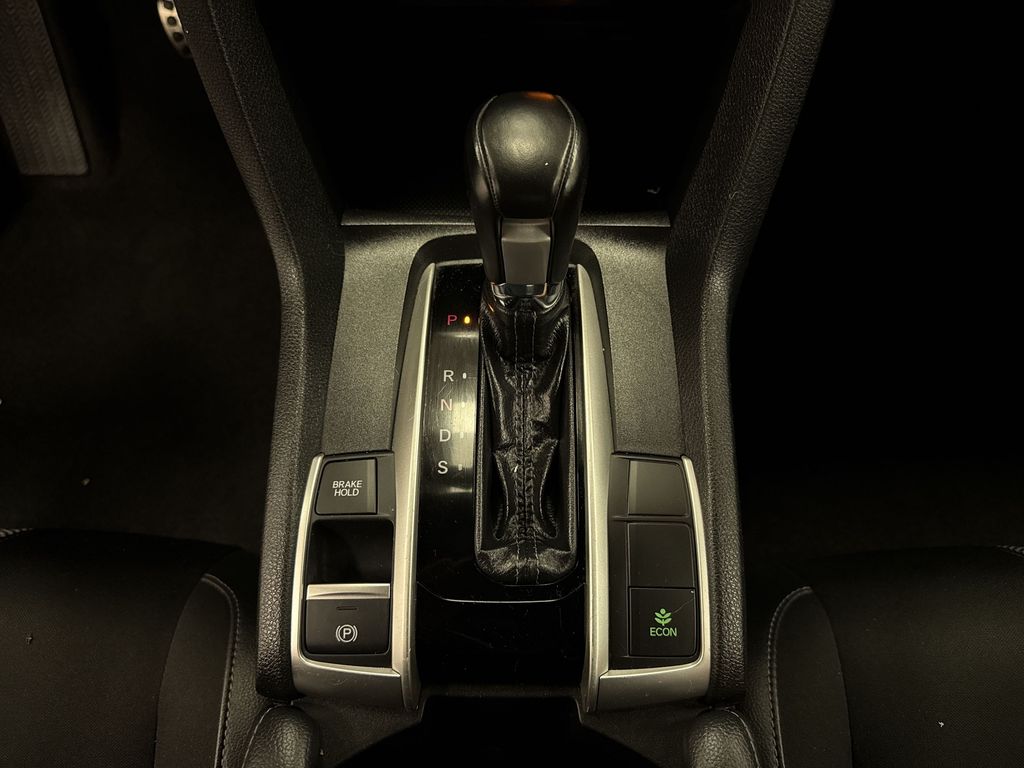 Thumbnail: 2019 Honda Civic - 12