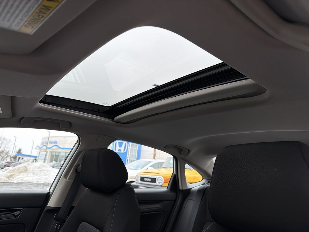 Thumbnail: 2023 Honda Civic - 29