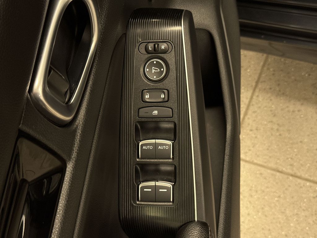 Thumbnail: 2024 Honda Civic - 26