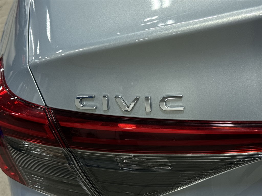 Thumbnail: 2023 Honda Civic - 30