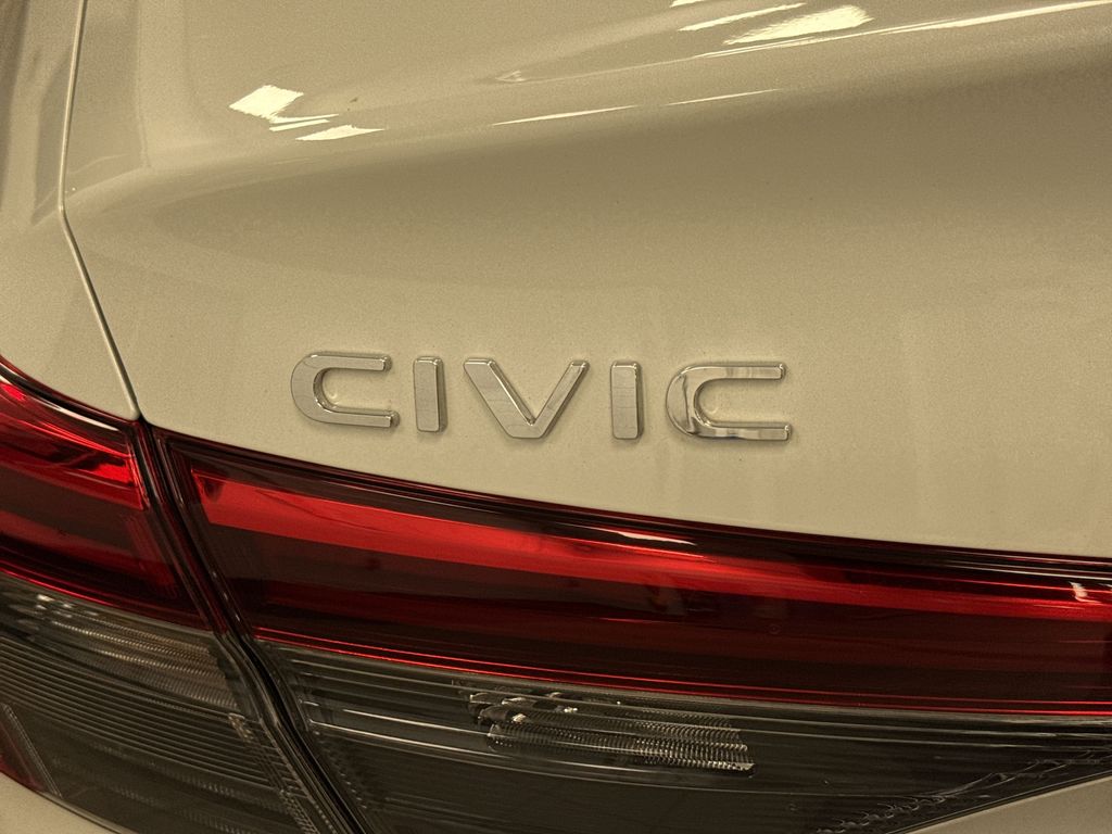 Thumbnail: 2023 Honda Civic - 26