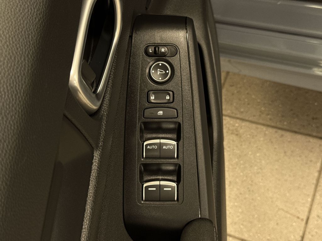 Thumbnail: 2024 Honda Civic - 25