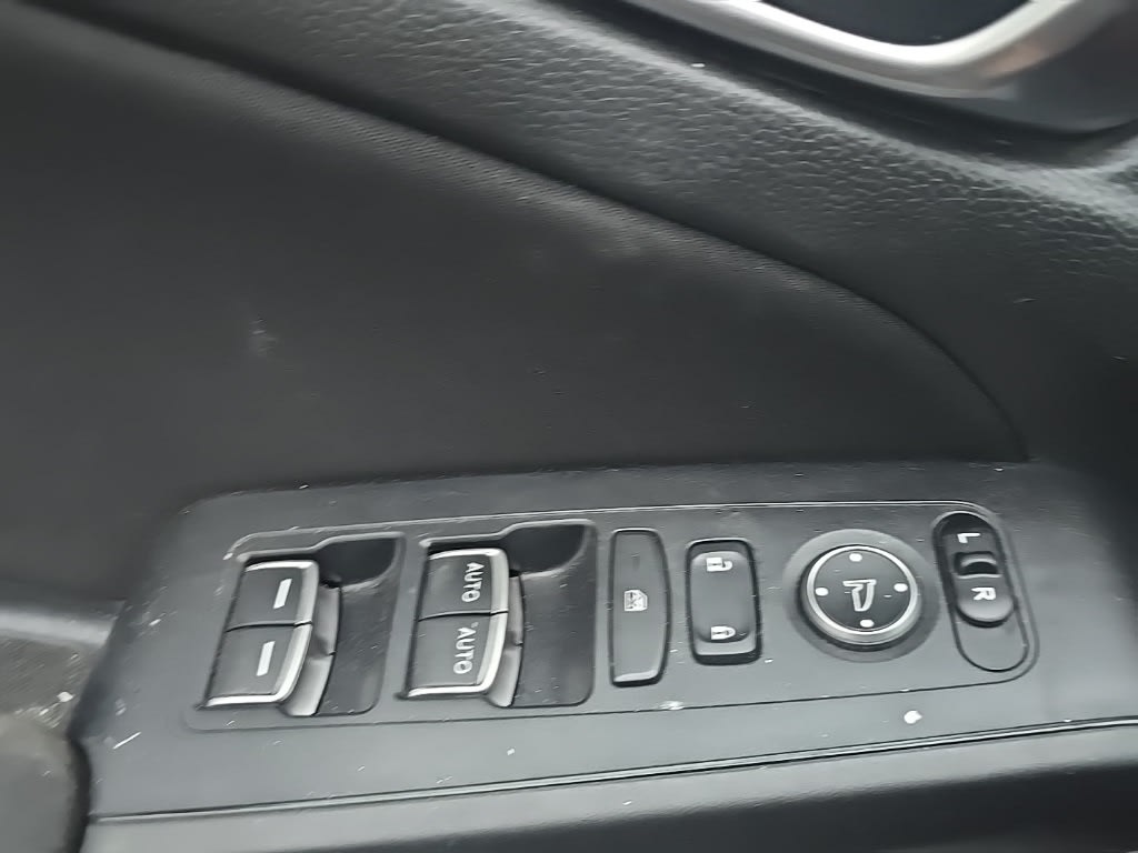 Thumbnail: 2023 Honda Civic - 23