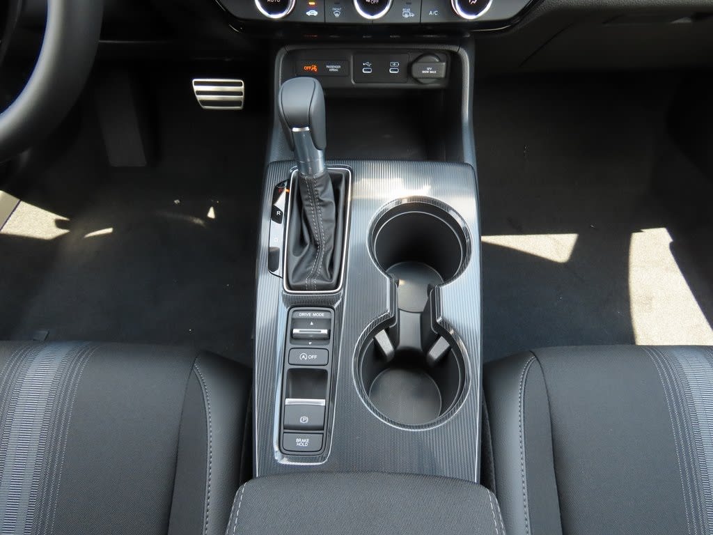 2025 Honda Civic Sport 16