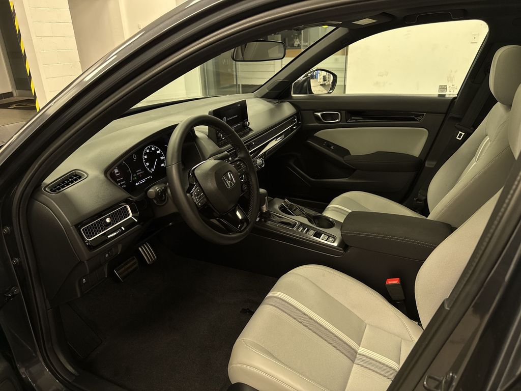 Thumbnail: 2025 Honda Civic - 30