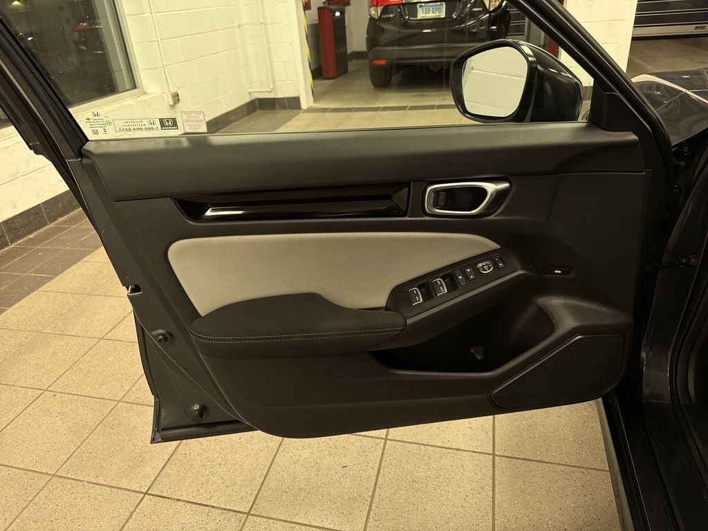Thumbnail: 2025 Honda Civic - 31
