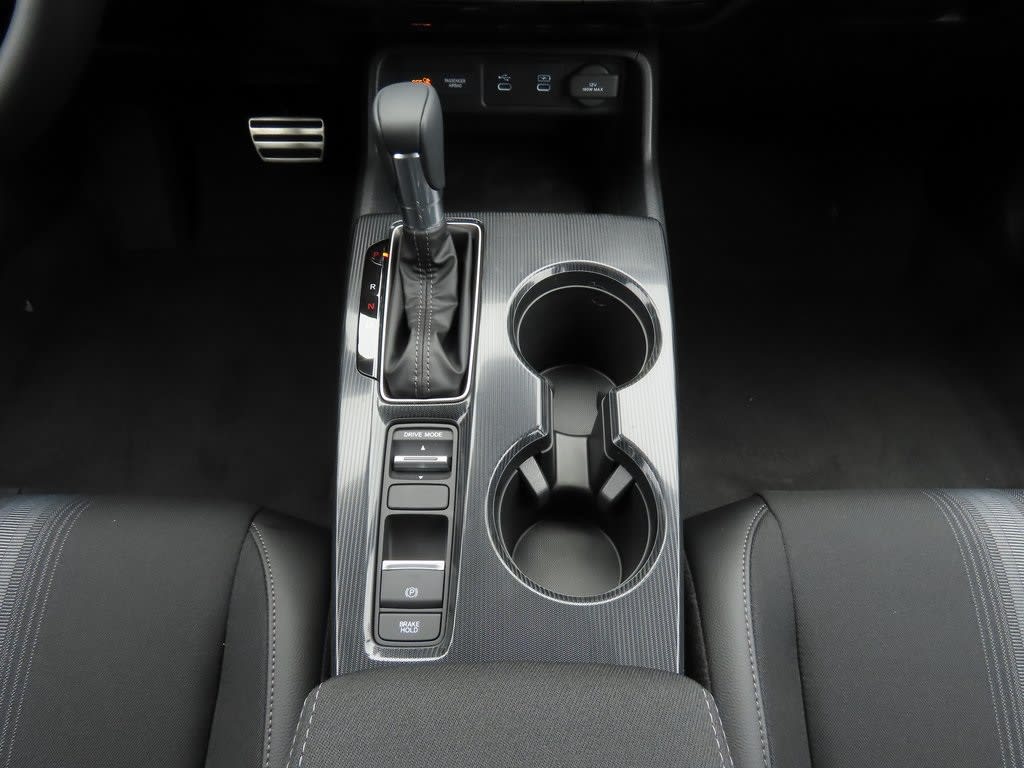 2025 Honda Civic Sport 16