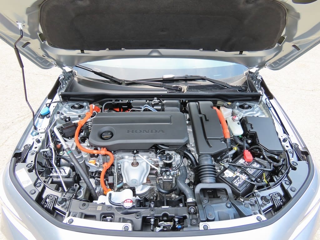 2025 Honda Civic Sport Touring 9