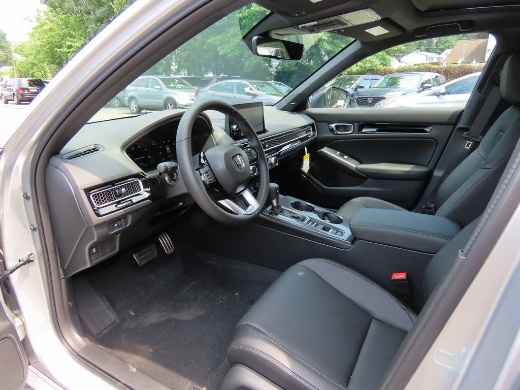 2025 Honda Civic Sport Touring 11