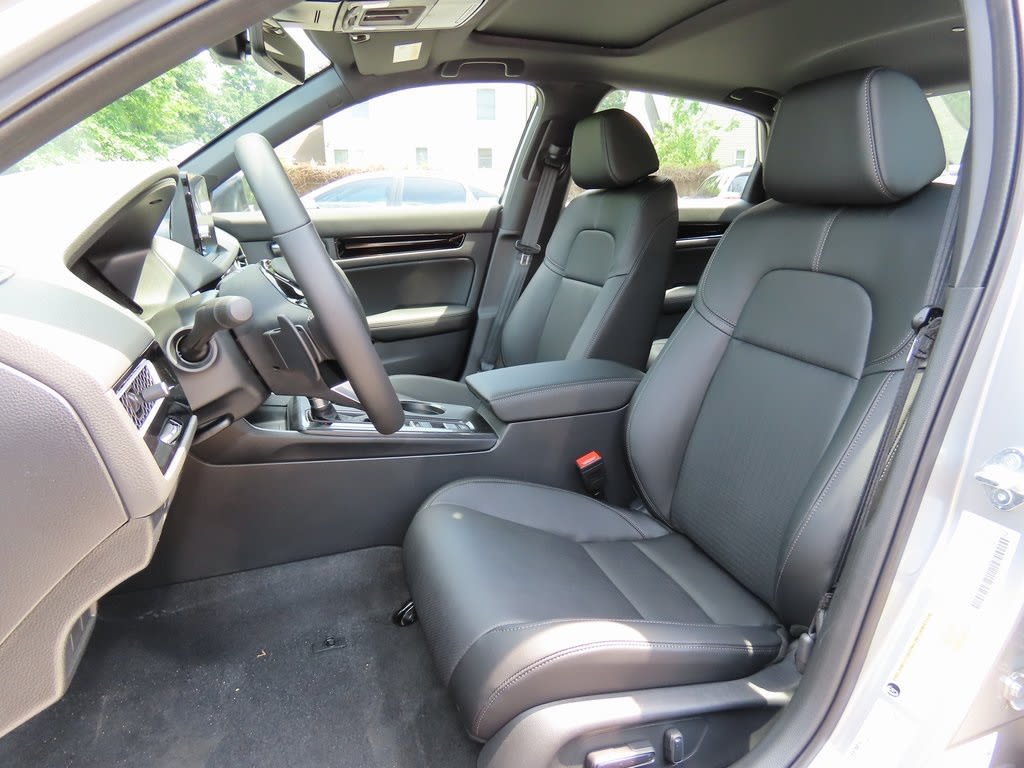 2025 Honda Civic Sport Touring 12