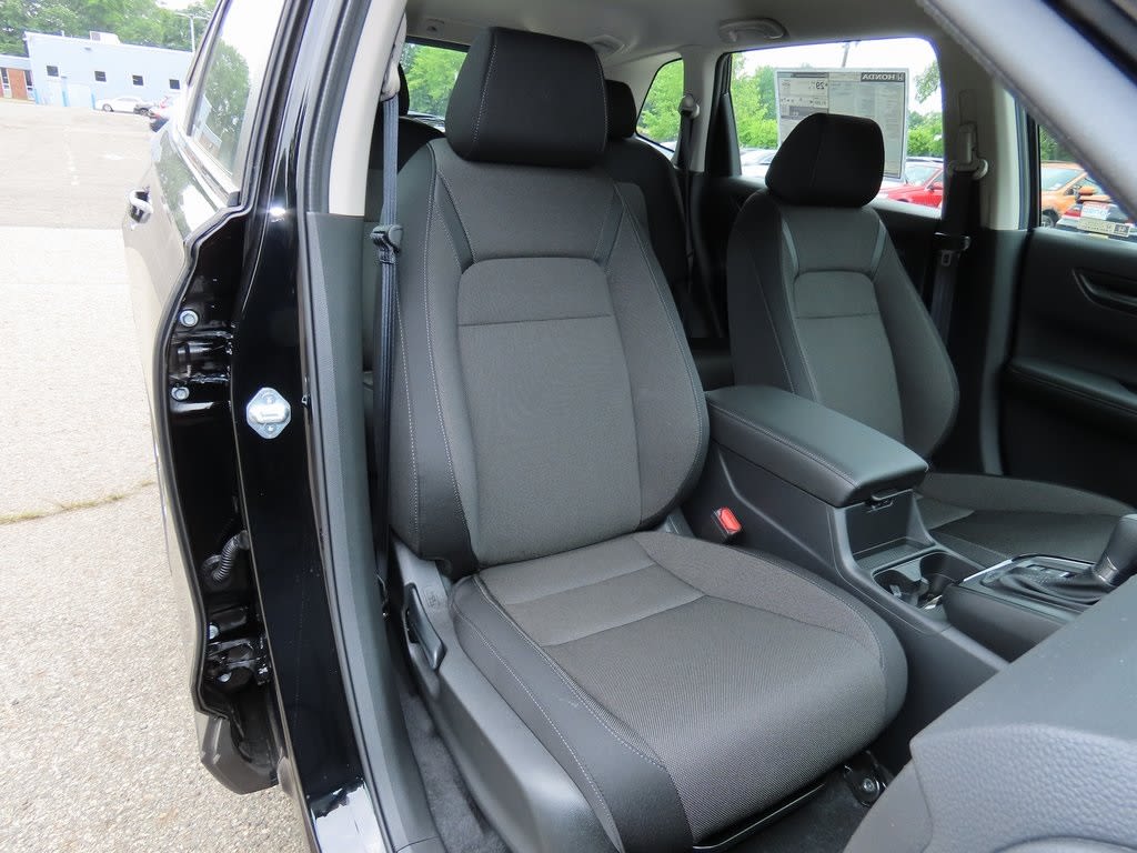 2025 Honda CR-V LX 20