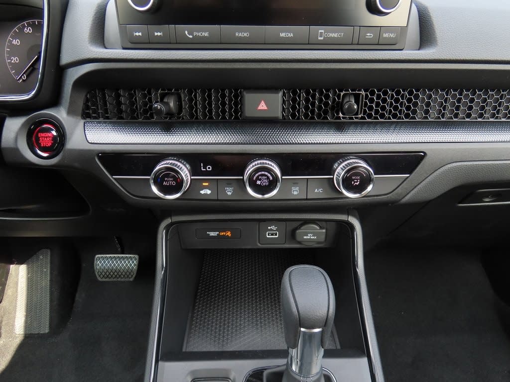 2025 Honda CR-V LX 21