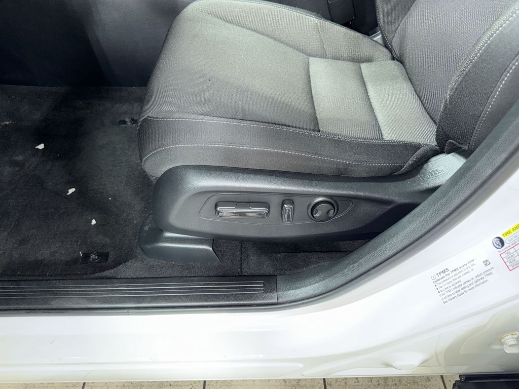 Thumbnail: 2024 Honda CR-V - 27