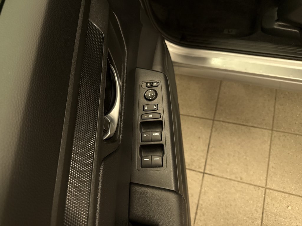 Thumbnail: 2023 Honda CR-V - 13